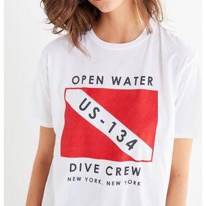 URBAN OUTFITTERS Scuba Flag Open Water Dive Crew